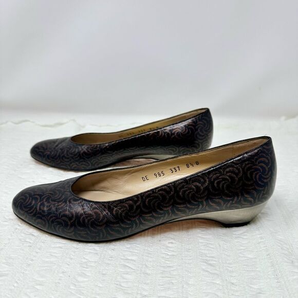 Ferragamo Kitten Heels- Size 8.5 - Picture 10 of 14